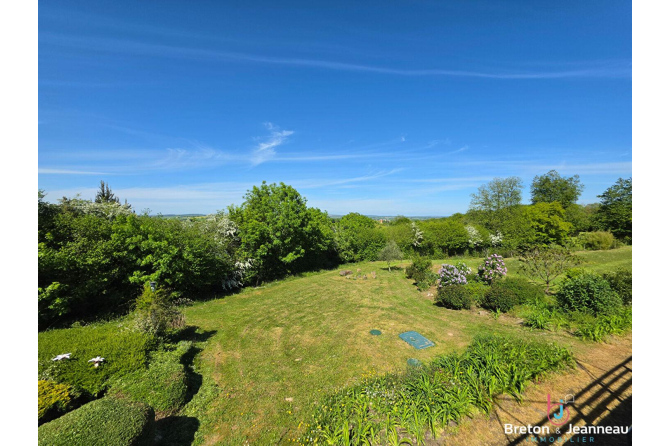 Grande maison secteur Evron