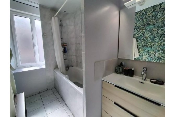 Maison à Meslay du Maine