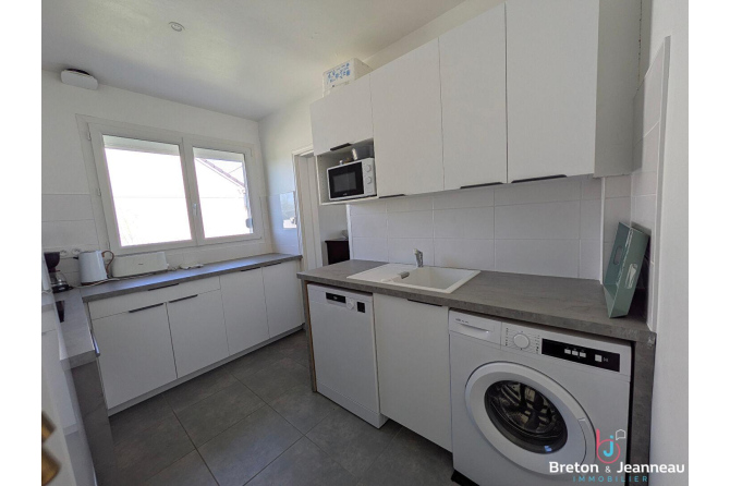 Maison rénovée à Sainte-Suzanne