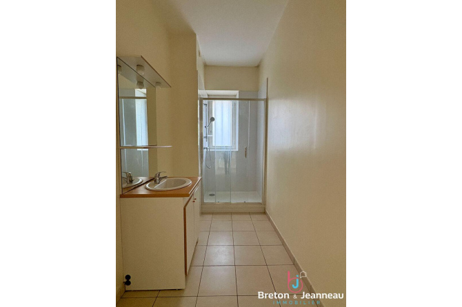 Appartement Le Genest St Isle