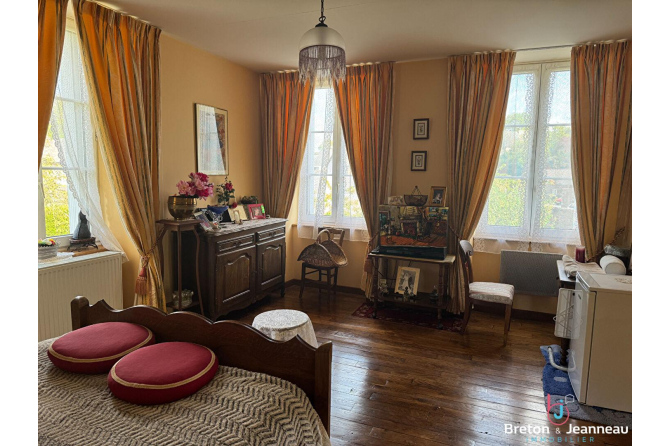 Propriété au coeur de Lassay-les-Châteaux