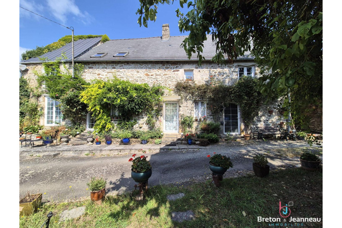 Maison de Campagne entre Bais et Mayenne