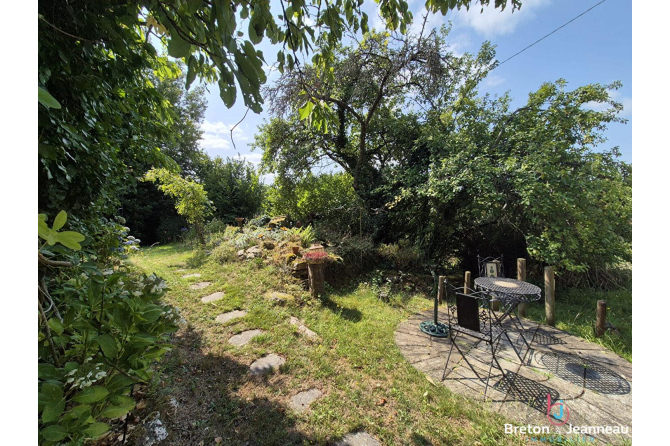 Maison de Campagne entre Bais et Mayenne