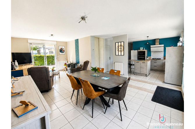 Maison de plain-pied axe Laval / Mayenne