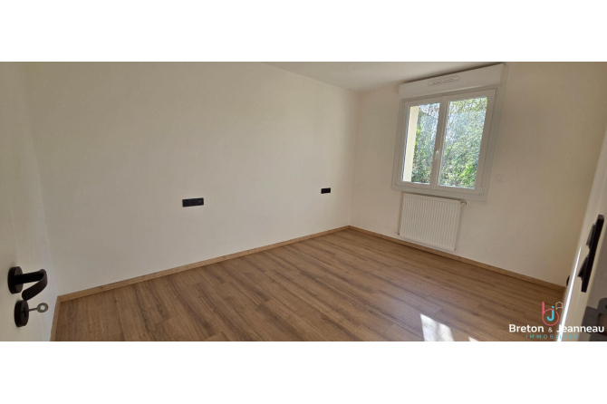 Maison entièrement rénovée à Saint-Berthevin