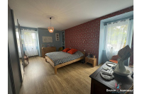 Longères en pierres de 193 m² rénovée  à Ernée