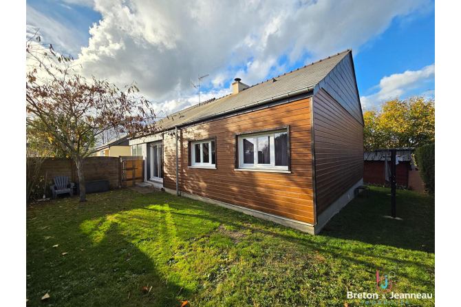 Maison Axe Evron / Montsûrs