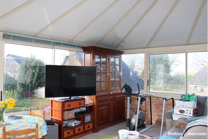 Maison sur 7500 m² à Juvigné