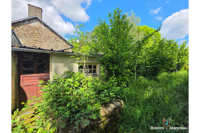 Maison à proximité de LASSAY-LES-CHÂTEAUX