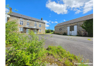 Ferme sur 38 Hectares à Domfront