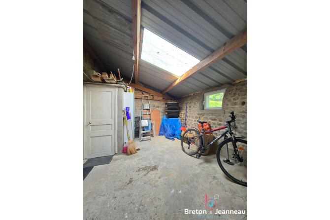 Maison de bourg à proximité de LASSAY-LES-CHÂTEAUX