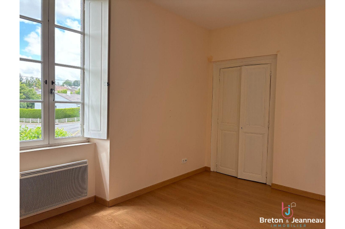 T3 LE GENEST ST ISLE - 3 pièce(s) - 72 m2