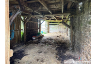 Hangar avec 1 ha de terrain sur Charchigné