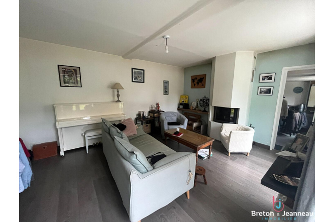 Maison quartier Haute follis à Laval
