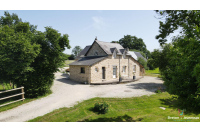 Maison sur près d'1 ha 40 à Jublains