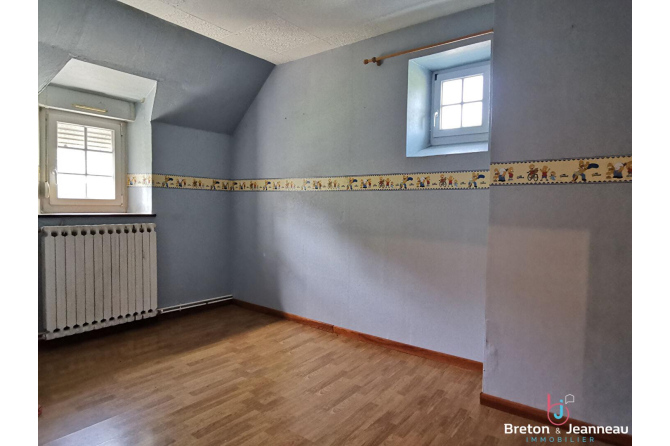 Maison sur près d'1 ha 40 à Jublains