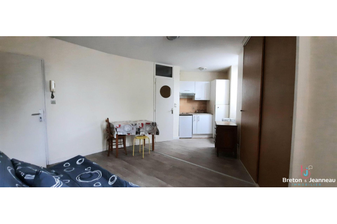 Immeuble de 7 appartements à Laval