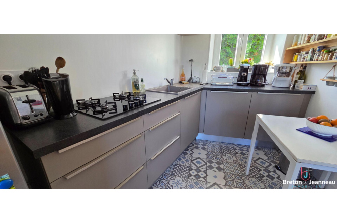 Maison 5 chambres - quartier recherché à Laval