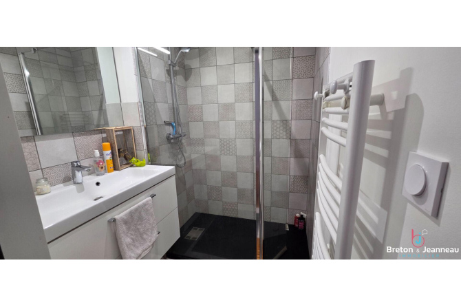 Maison 5 chambres - quartier recherché à Laval