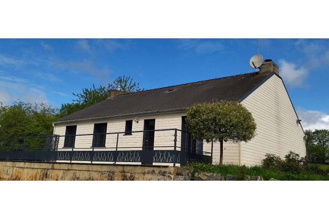 MAISON F4 à LARCHAMP