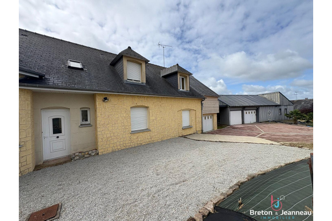 Maison à Fougerolles du Plessis