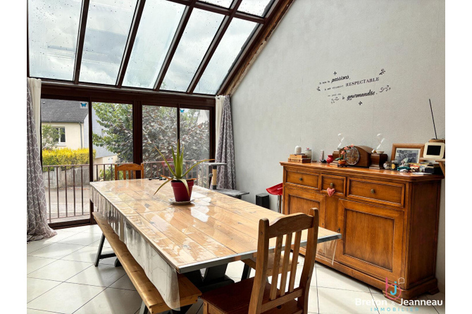 Maison familiale à Changé