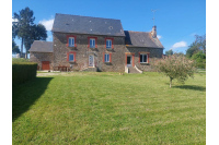 Corps de ferme avec 2 hectares secteur Lassay-les-Châteaux