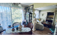 LAVAL - Appartement avec trois balcons