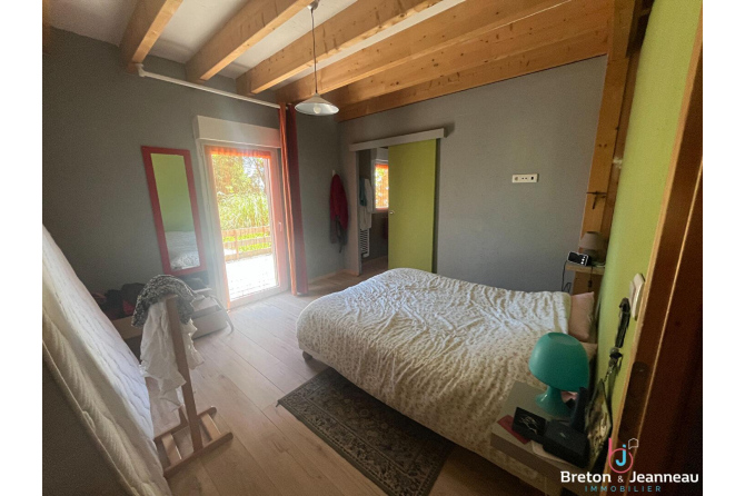 Maison 220 m² avec dépendance à La Baconnière