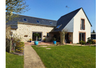 Longère en pierres secteur Mayenne