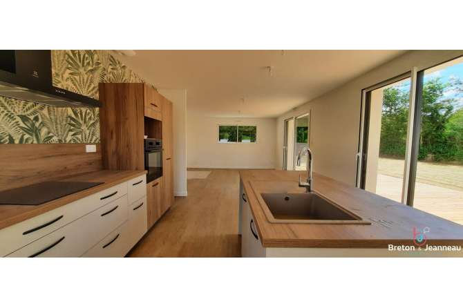House Saint Berthevin 6 room(s) 131.50 m2