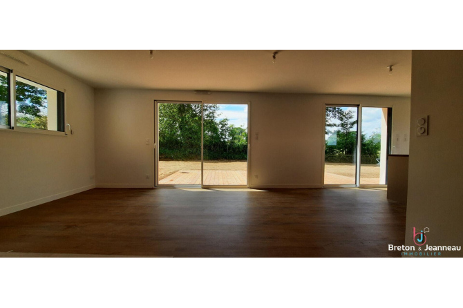 House Saint Berthevin 6 room(s) 131.50 m2