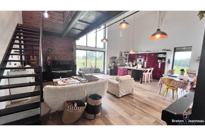 Longère sur 4ha 33 secteur Saint-Berthevin