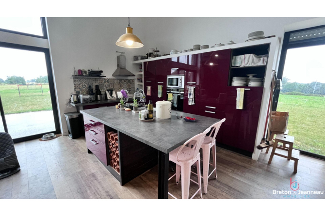 Longère sur 4ha 33 secteur Saint-Berthevin
