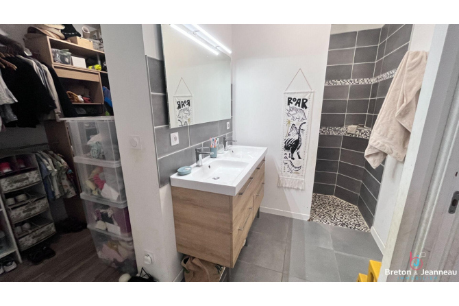 Longère sur 4ha 33 secteur Saint-Berthevin