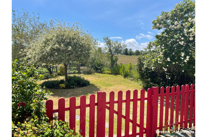 Maison avec piscine secteur Lassay-les-Châteaux