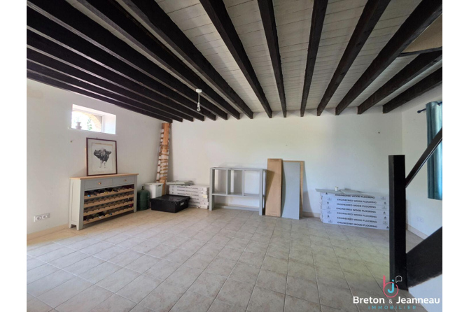 Ensemble de 4 Habitations secteur Javron les Chapelles