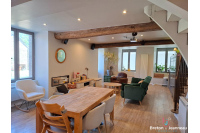 Maison de ville rénovée quartier St Martin à Mayenne
