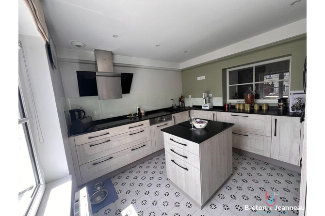 Appartement en duplex 143 m² avec grand garage