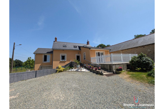 Maison de 100 m² proche d'Evron