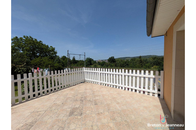 Maison de 100 m² proche d'Evron