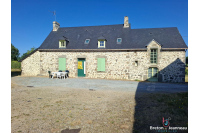 Corps de ferme sans voisins secteur Mayenne