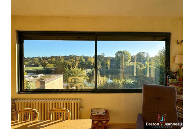 Maison de charme avec vue sur la Mayenne à Laval