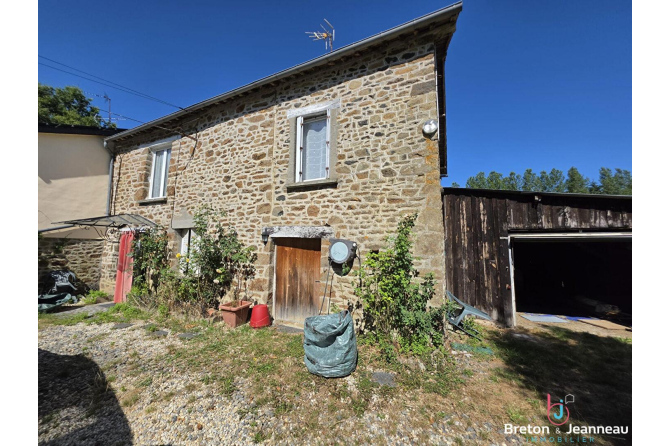 Maison de campagne à Chantrigné