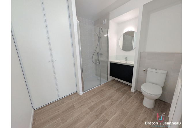 Appartement neuf à Laval