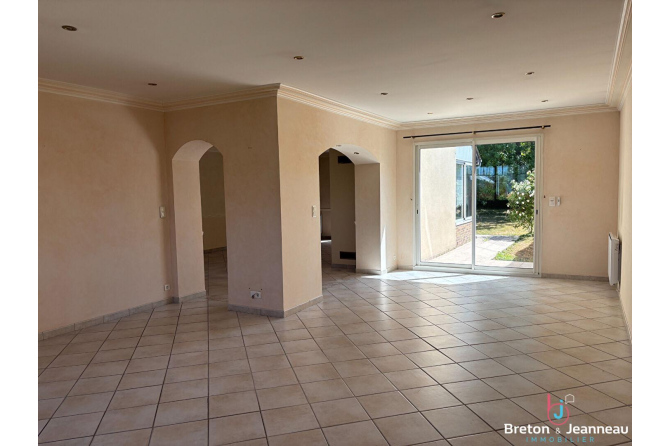 Maison à Bonchamp lès Laval