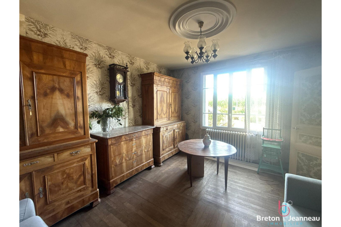 Maison en campagne à proximité d'Ambrières-les-Vallées