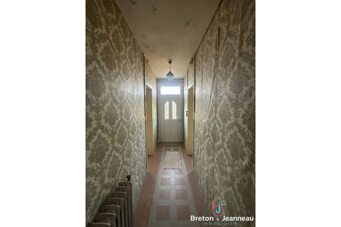 Maison en campagne à proximité d'Ambrières-les-Vallées