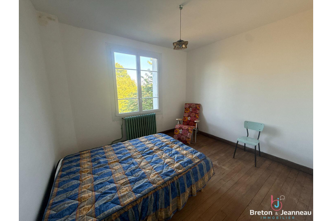 Maison en campagne à proximité d'Ambrières-les-Vallées