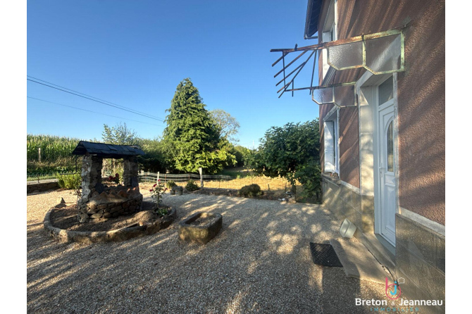 Maison en campagne à proximité d'Ambrières-les-Vallées